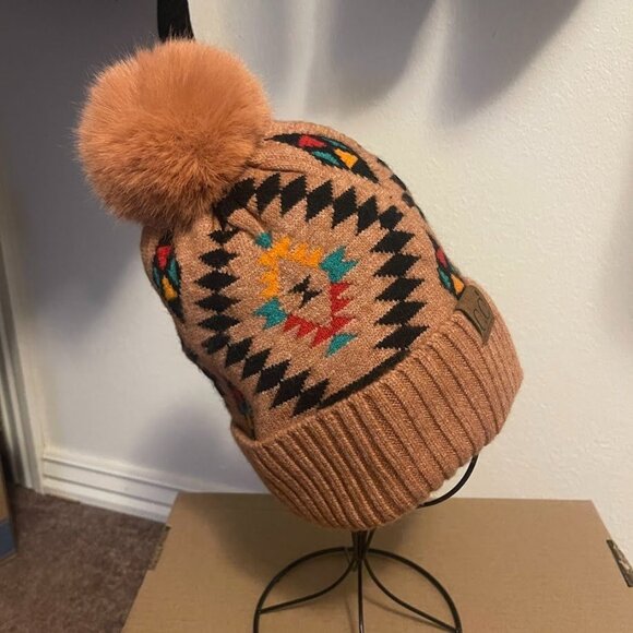 C.C Aztec Print‎ Beanie With Faux Fur Pom Womens Rayon/Nylon Blend Multicolor - Picture 13 of 14